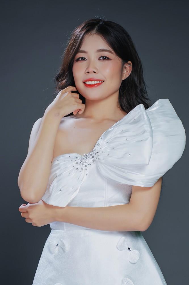 Trần Hoàng Phương Linh